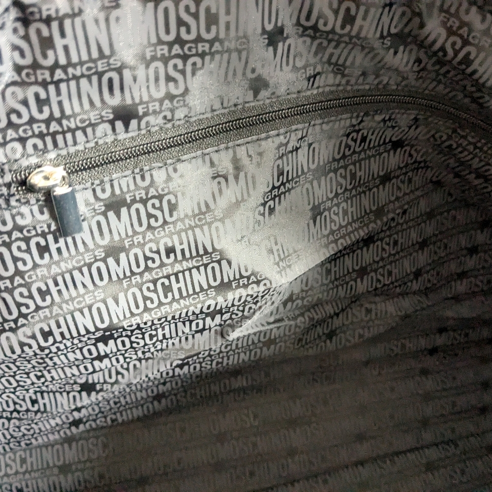 Moschino - Picture 9 of 10
